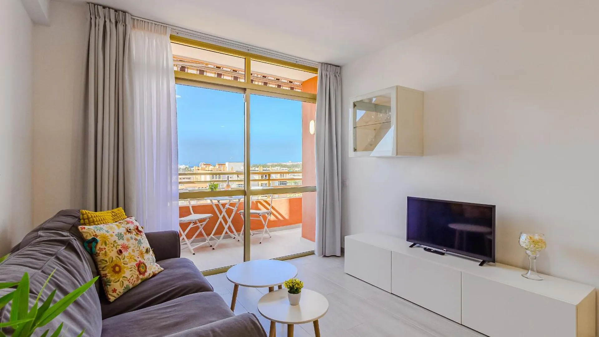 Lägenhet Penthouse Pool Los Cristianos Beach Arona